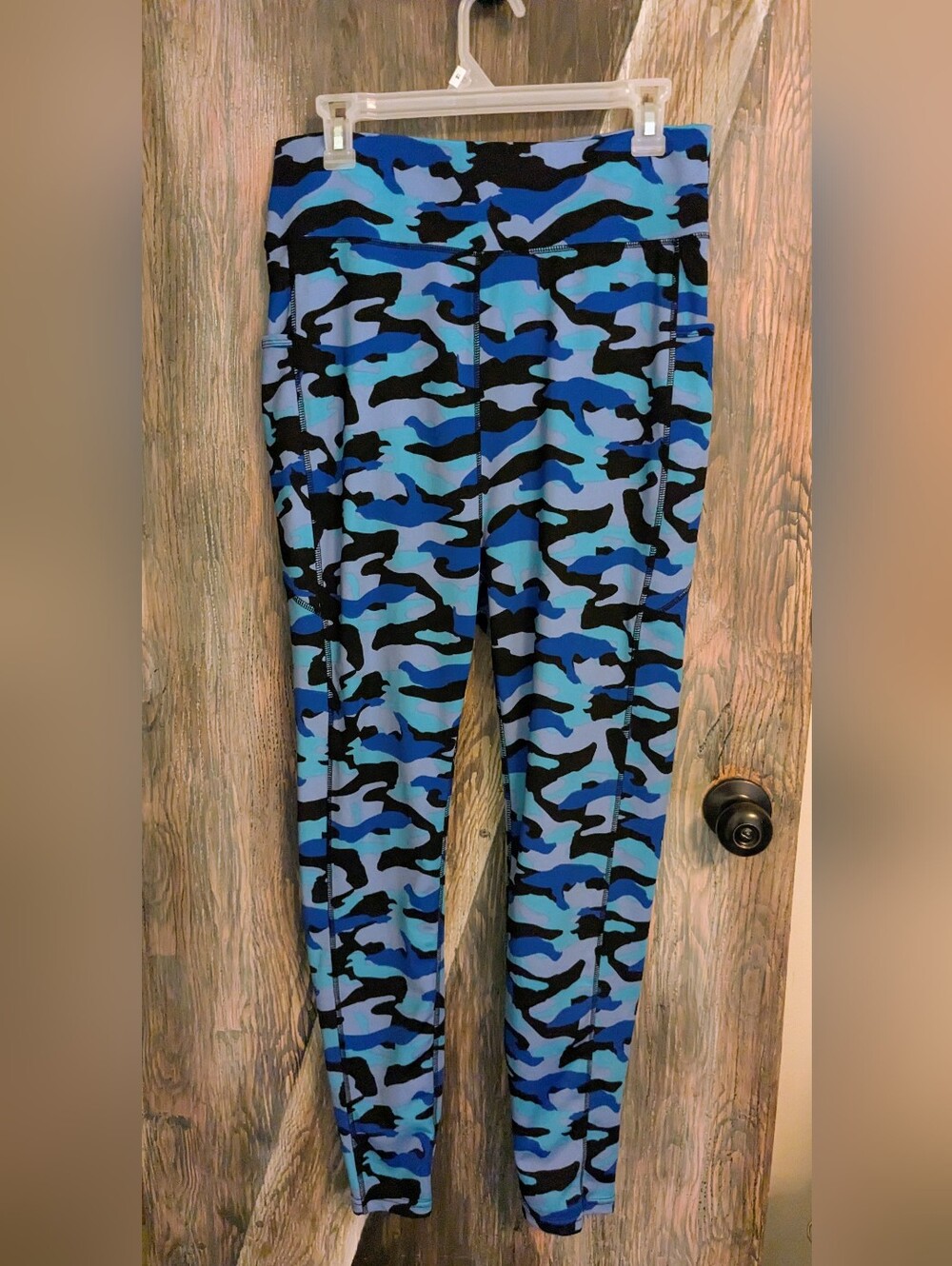 POP Fit Blue Camo Leggings